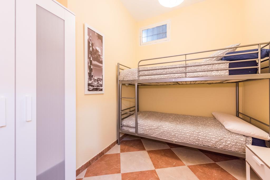 Grand Latina Apartment Madrid Rum bild