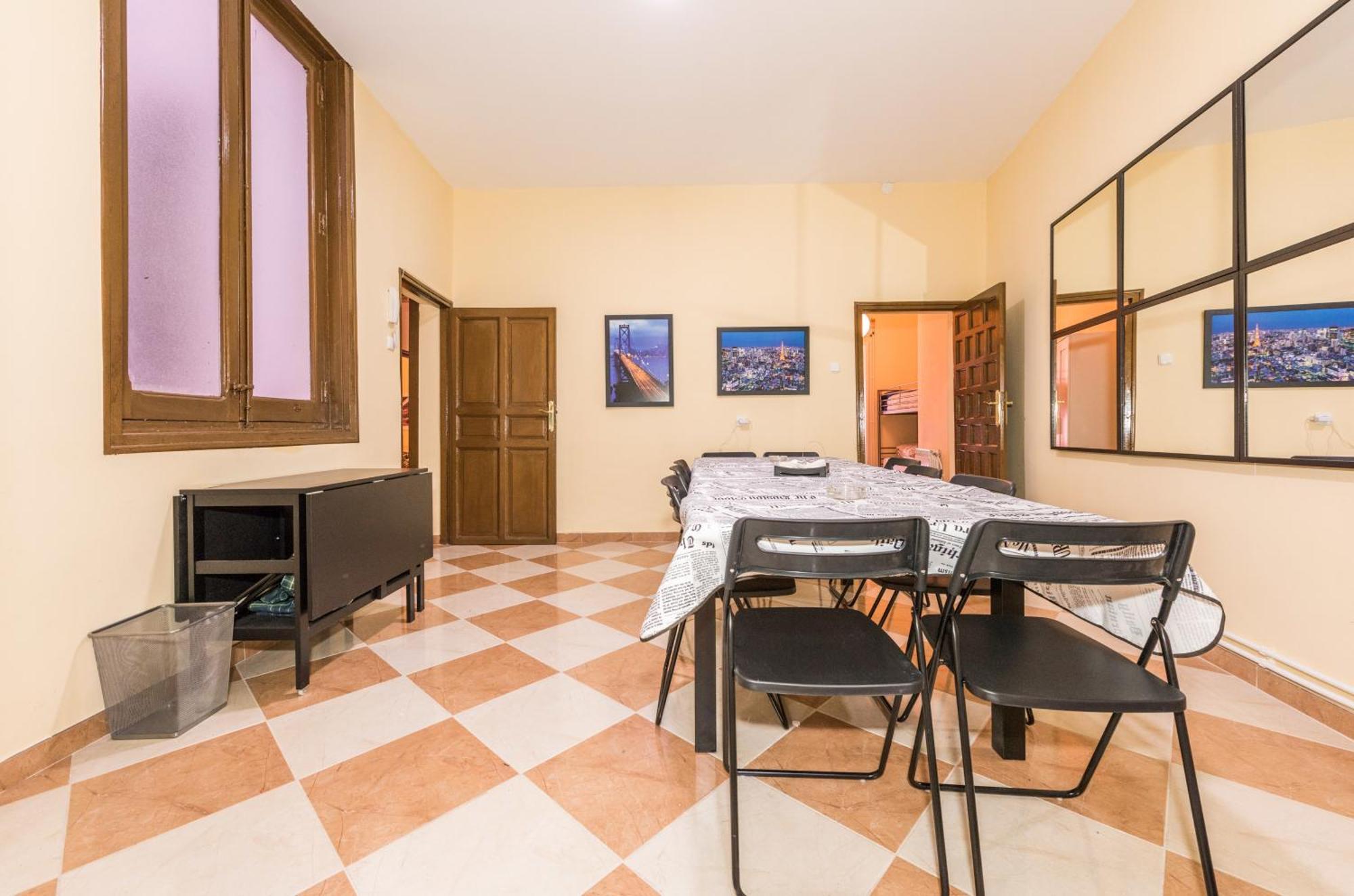 Grand Latina Apartment Madrid Exteriör bild