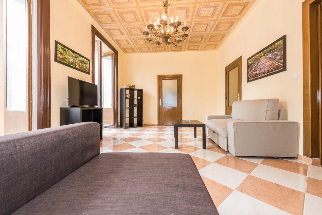 Grand Latina Apartment Madrid Rum bild