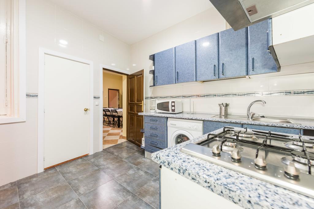 Grand Latina Apartment Madrid Rum bild
